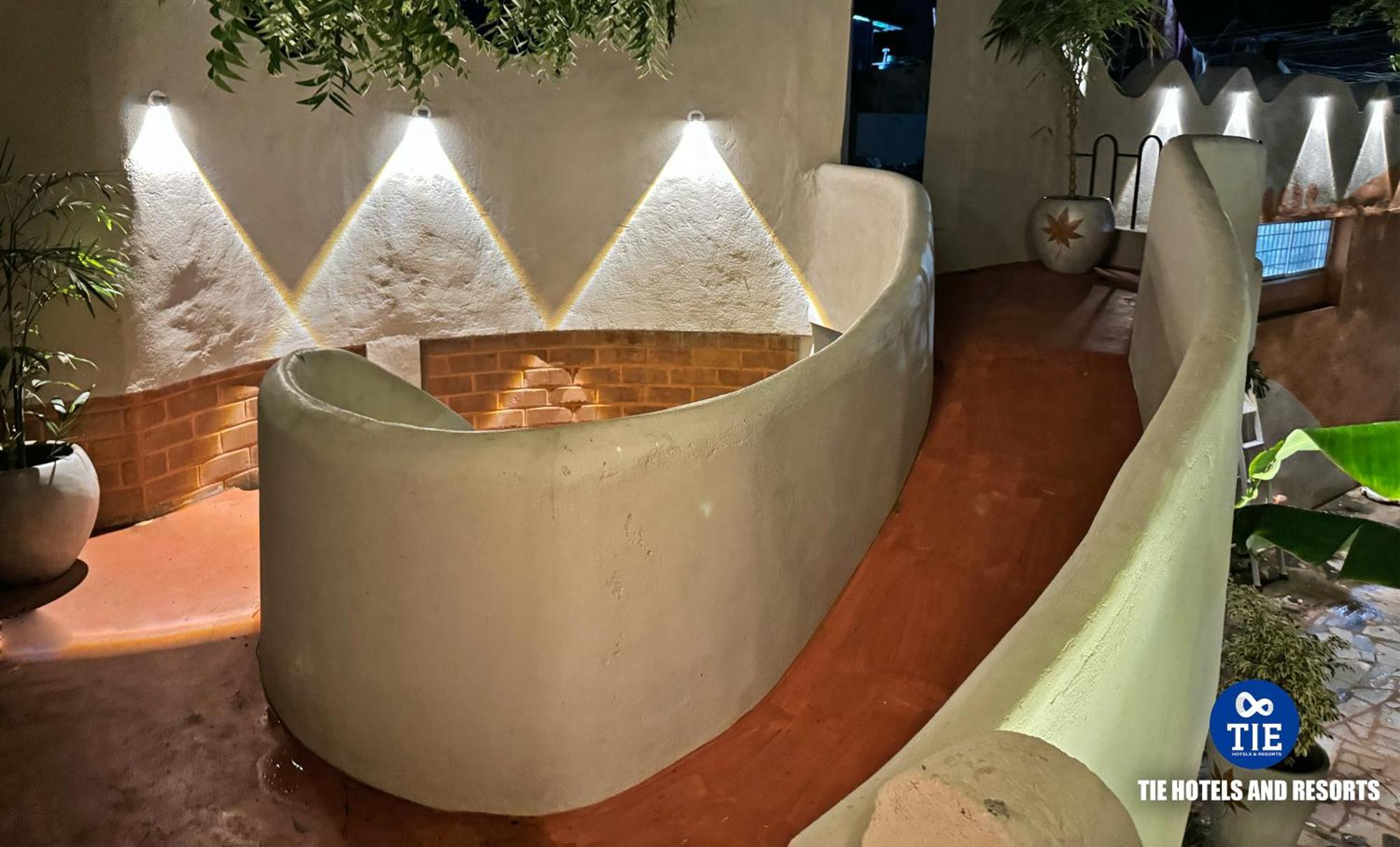 Eden Beach Resort - Tie Hotels & Resorts 퐁디셰리 외부 사진
